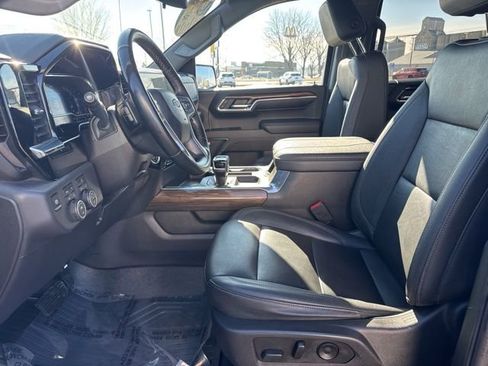 Used 2023 Chevrolet Silverado 1500 LT Trail Boss AWD/4WD image 10