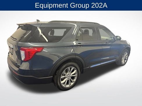 Certified 2023 Ford Explorer XLT w/ Equipment Group 202A image 3