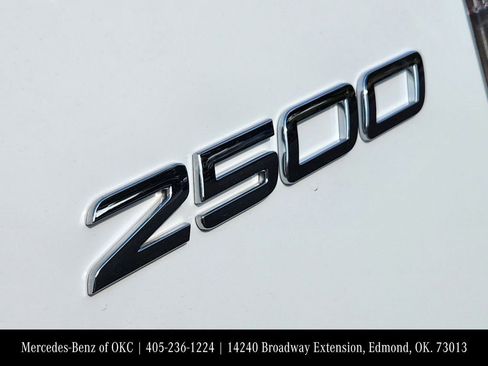Used 2025 Mercedes-Benz Sprinter 2500 image 11