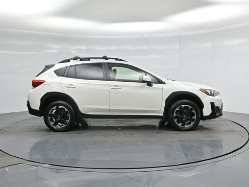 Used 2022 Subaru Crosstrek 2.0i Premium image 21