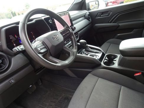 Certified 2023 Chevrolet Colorado Trail Boss image 12