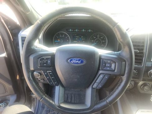 Used 2020 Ford F150 XLT w/ Equipment Group 302A Luxury AWD/4WD image 12