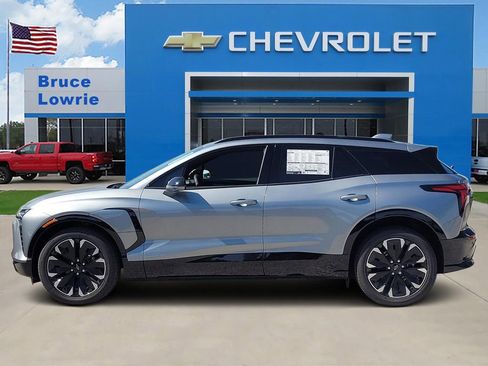 New 2025 Chevrolet Blazer EV RS FWD image 2