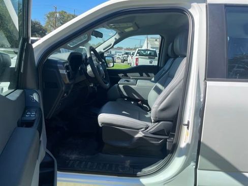 New 2025 Ford F150 XL AWD/4WD image 8