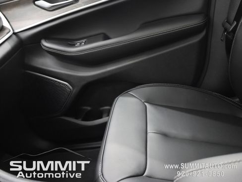 New 2026 Jeep Grand Cherokee Limited image 13