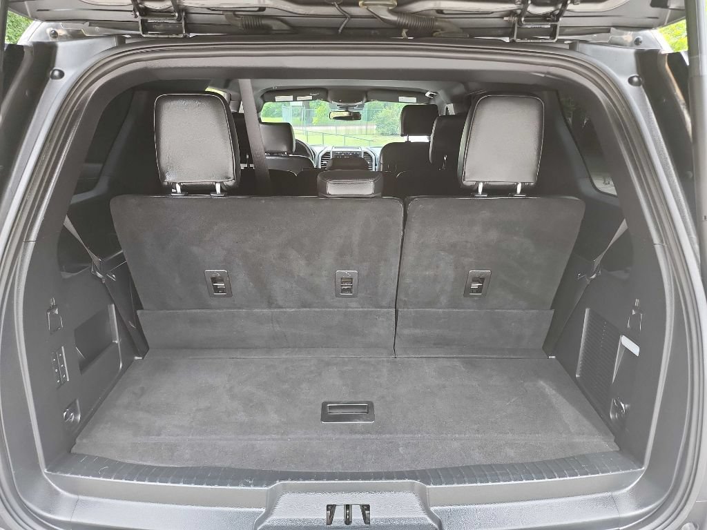 Used 2019 Ford Expedition XLT w/ Equipment Group 202A RWD image 33