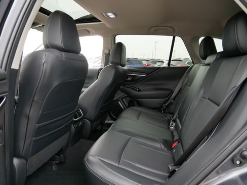 Used 2024 Subaru Outback Limited AWD/4WD image 33