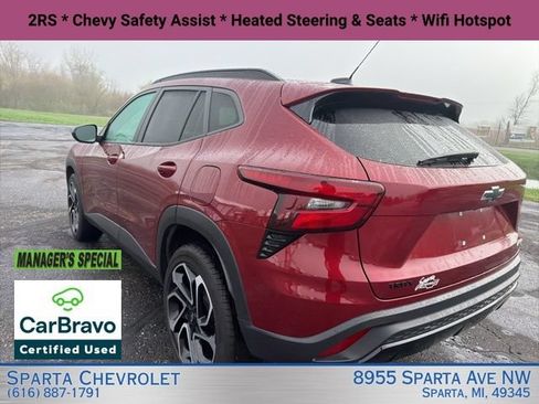 Certified 2024 Chevrolet Trax RS FWD image 5