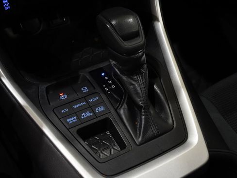 Used 2019 Toyota RAV4 LE w/ All Weather Liner Package image 24