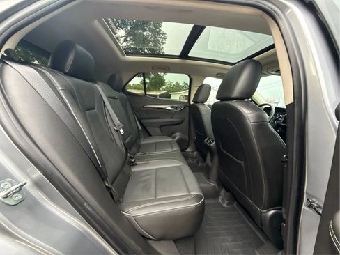 Used 2021 Buick Envision Essence w/ Technology Package I FWD image 16