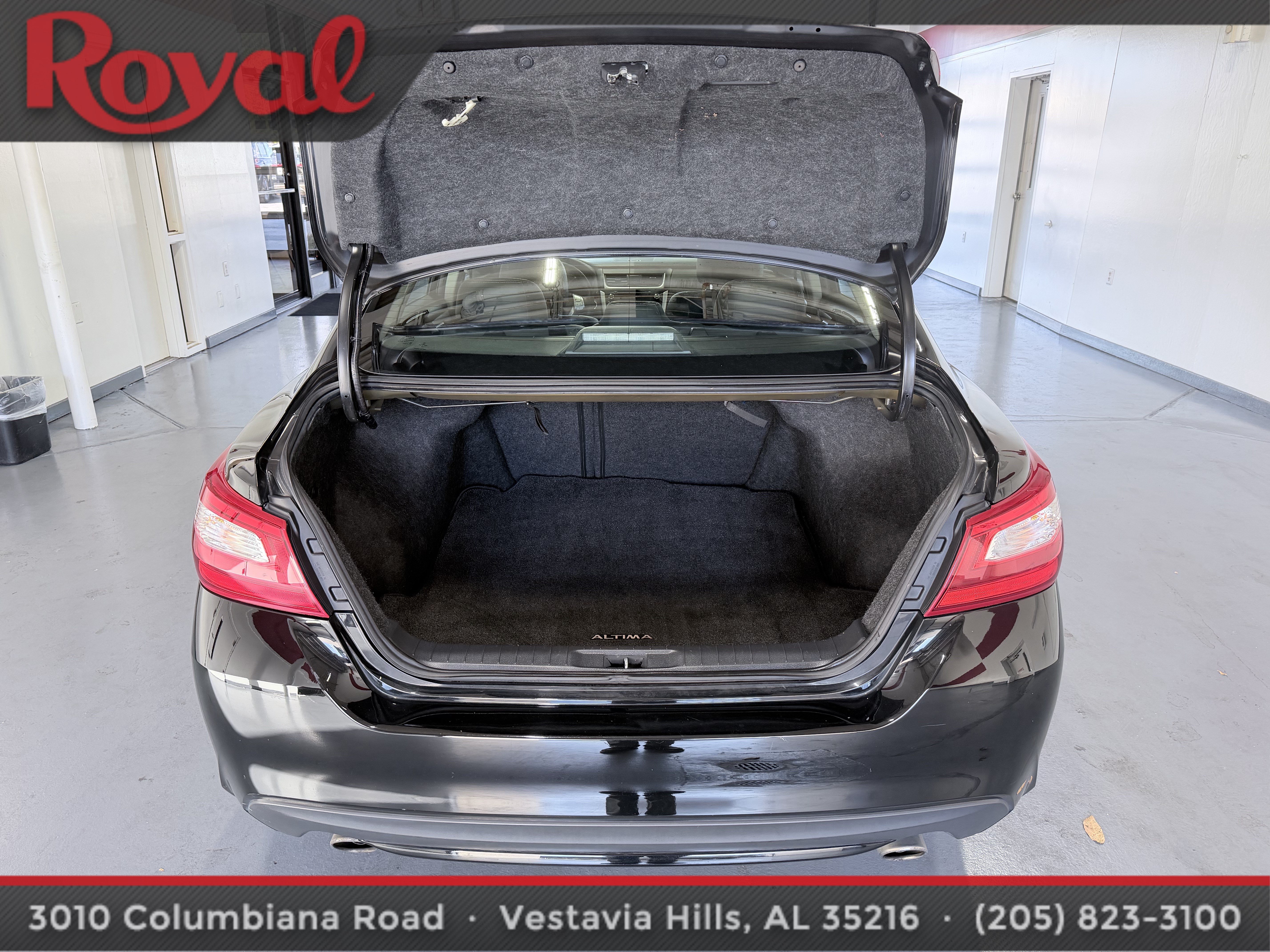 Used 2016 Nissan Altima 2.5 SL w/ 2.5 Technology w/LED Package FWD image 6