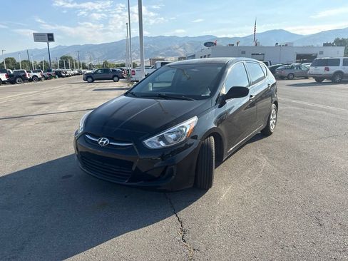 Used 2016 Hyundai Accent SE FWD image 14