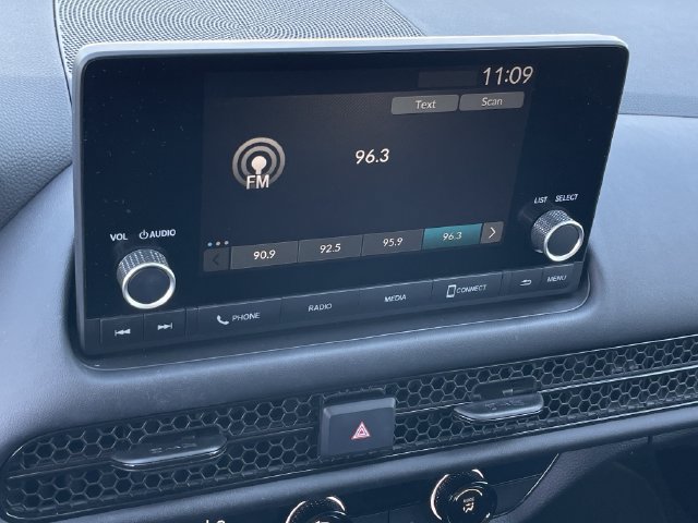 Used 2024 Honda HR-V LX image 16