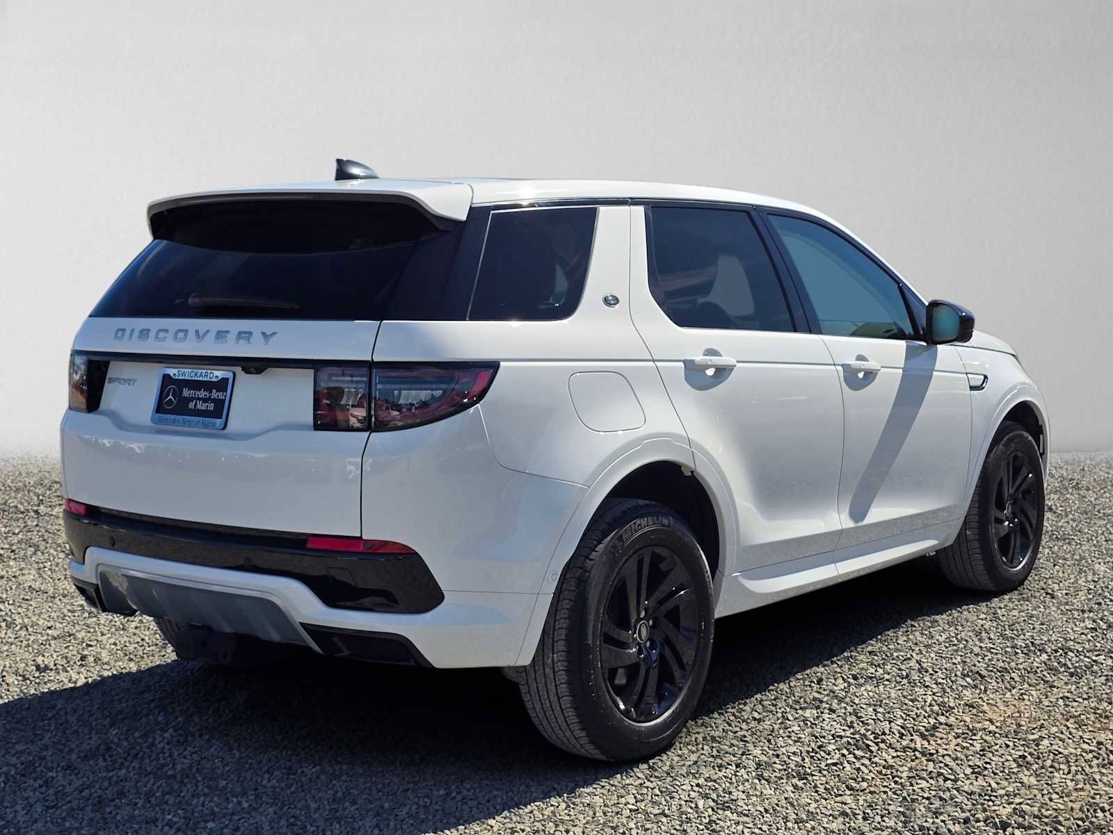 Used 2025 Land Rover Discovery Sport S AWD/4WD image 3