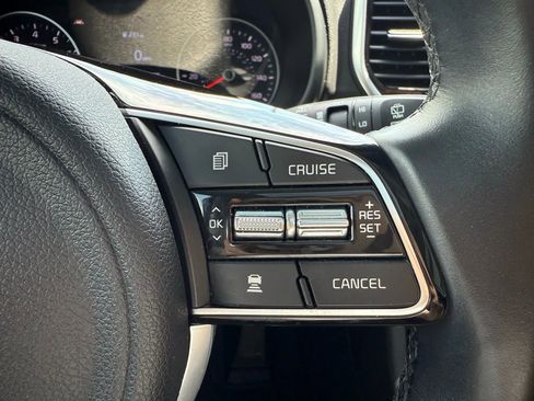 Used 2021 Kia Sportage EX w/ EX Technology Package image 21