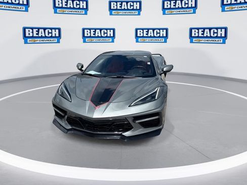 Used 2022 Chevrolet Corvette Stingray Coupe w/ Chrome Exterior Badge Package RWD image 3