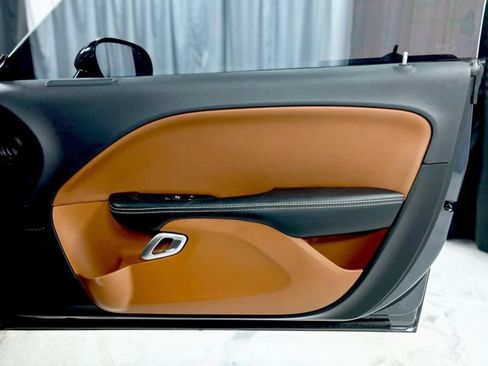 Used 2017 Dodge Challenger SRT w/ Technology Group image 38