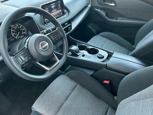 Used 2023 Nissan Rogue SV AWD/4WD image 11