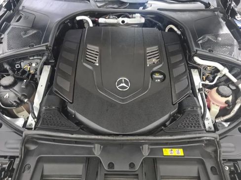 Used 2021 Mercedes-Benz S 580 4MATIC Sedan w/ AMG Line image 13
