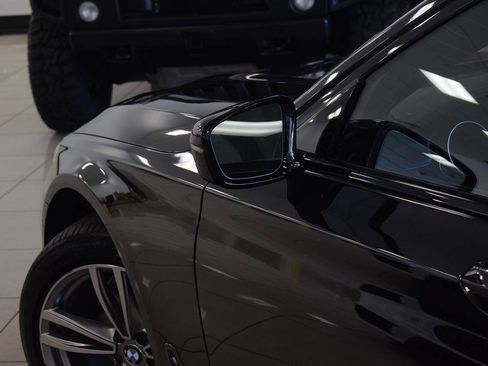 Used 2017 BMW 740i RWD image 29