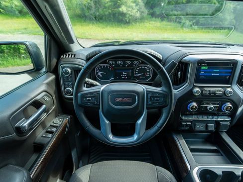 Used 2019 GMC Sierra 1500 Elevation w/ Elevation Value Package AWD/4WD image 14