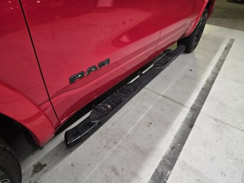 Used 2019 RAM 1500 Laramie w/ Sport Appearance Package image 12