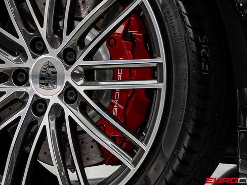 Used 2017 Porsche 911 Turbo AWD/4WD image 23