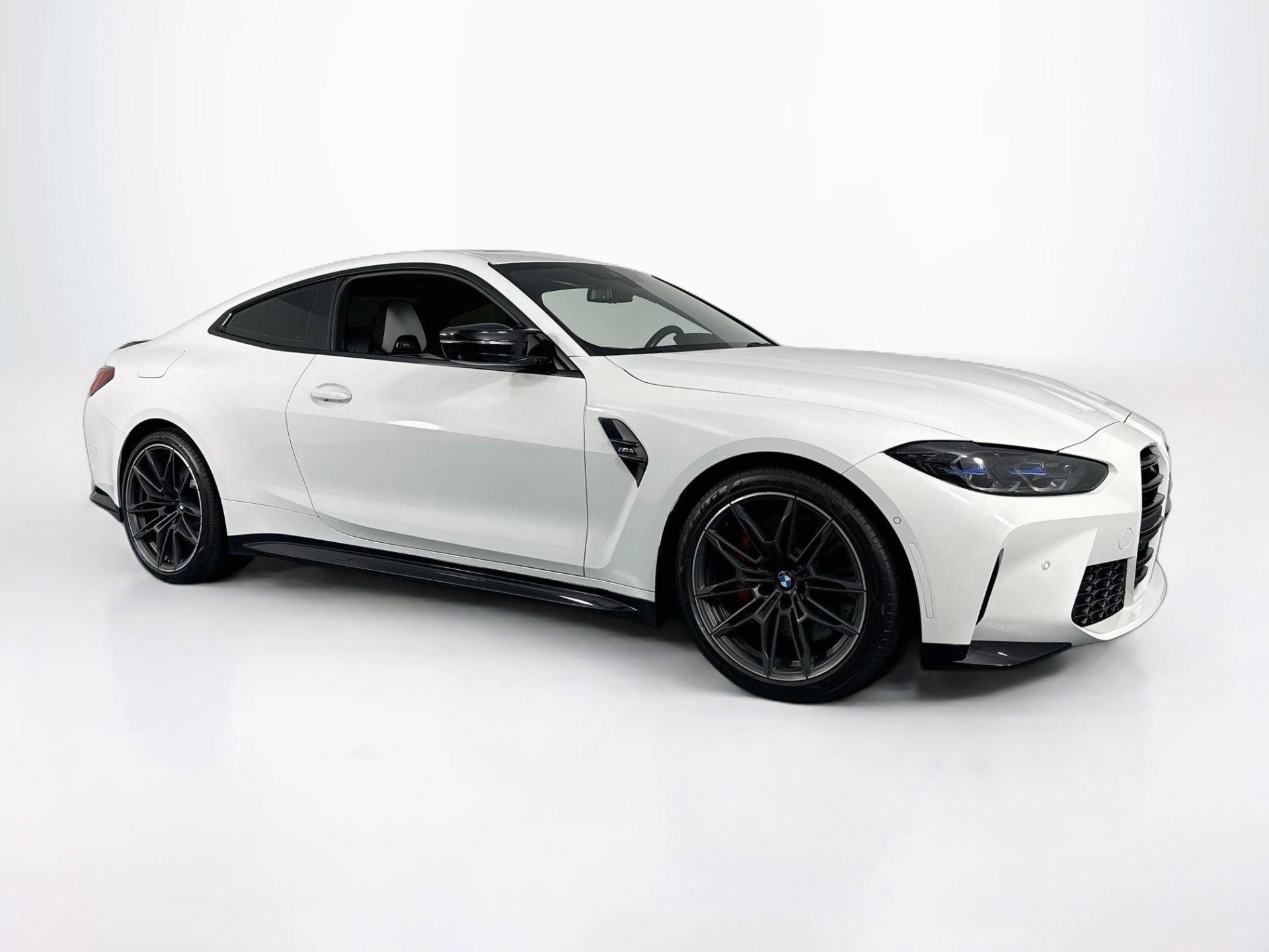 Used 2021 BMW M4 Coupe RWD image 3