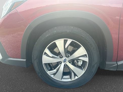 Used 2023 Subaru Ascent Premium w/ Convenience Package AWD/4WD image 14