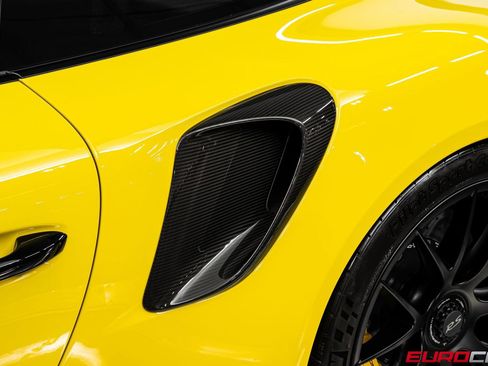 Used 2019 Porsche 911 GT2 RS RWD image 21