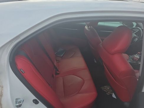 Used 2021 Toyota Camry XSE image 12