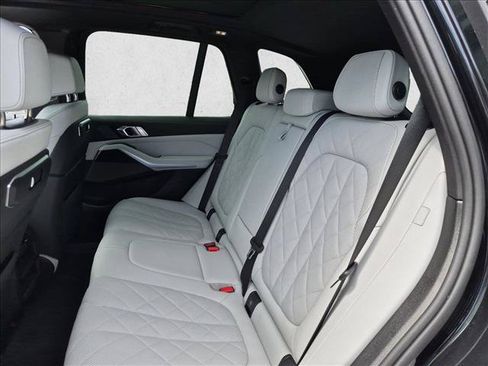 Used 2026 BMW X5 xDrive40i AWD/4WD image 19