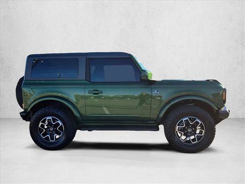 Used 2023 Ford Bronco Outer Banks image 4