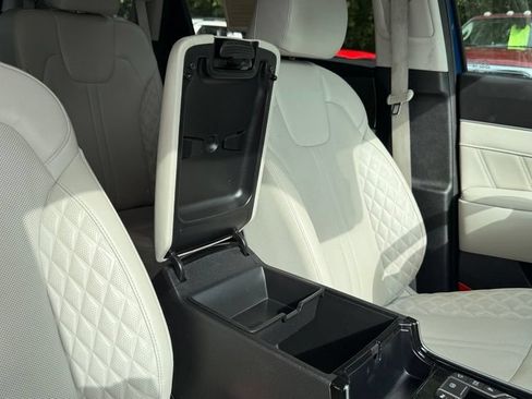 Used 2022 Kia Sorento SX FWD image 40