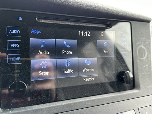 Used 2015 Toyota Sienna LE image 29