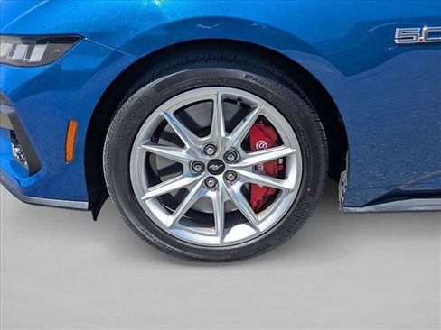 Used 2024 Ford Mustang GT Premium RWD image 23