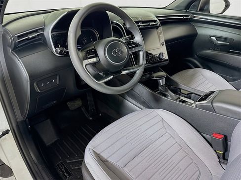 Used 2022 Hyundai Santa Cruz SEL image 7