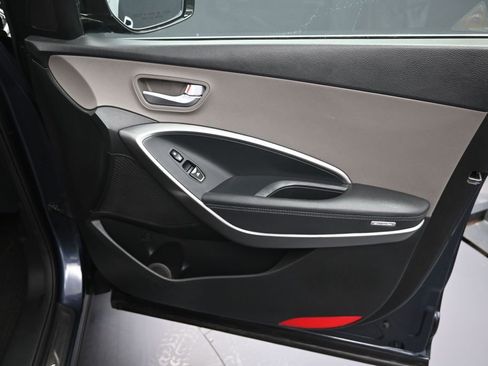 Used 2019 Hyundai Santa Fe XL SE w/ SE Premium Package 02 FWD image 37