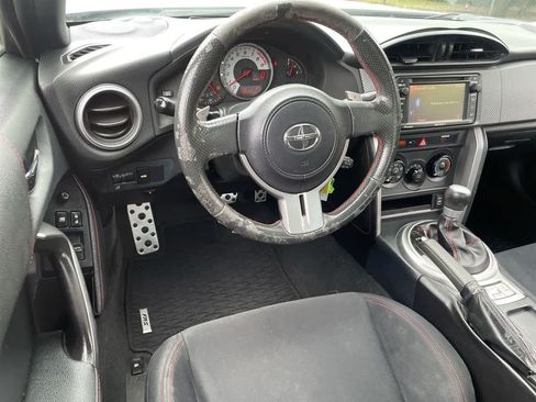 Used 2015 Scion FR-S RWD image 11