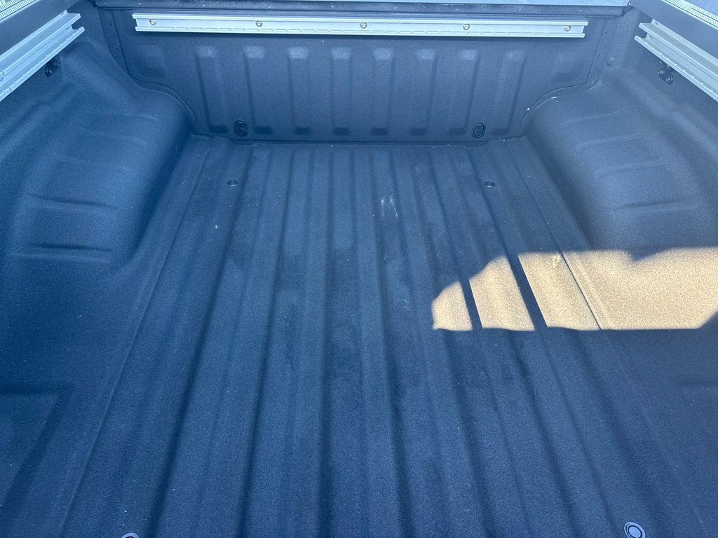 New 2027 Nissan Frontier PRO-4X w/ Pro Premium Package AWD/4WD image 18