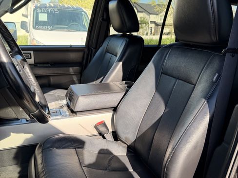 Used 2016 Ford Expedition Limited w/ Equipment Group 301A RWD image 13