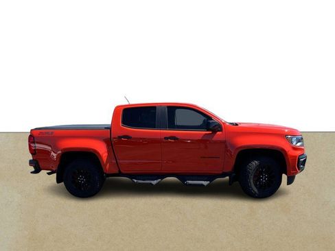 Used 2021 Chevrolet Colorado Z71 w/ Safety Package AWD/4WD image 2