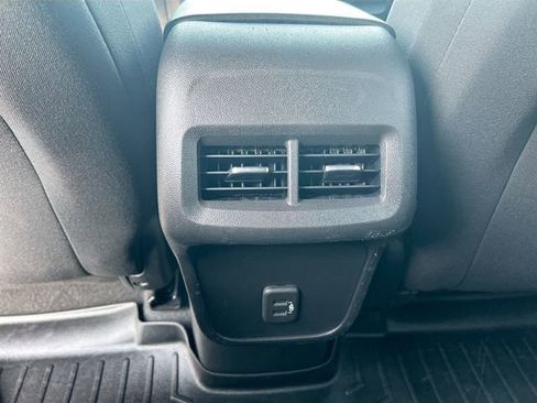 Used 2022 Chevrolet Equinox LT AWD/4WD image 26