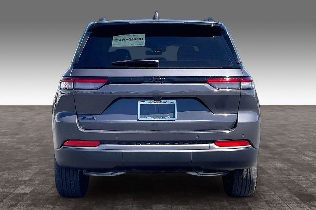 New 2026 Jeep Grand Cherokee Altitude AWD/4WD image 4