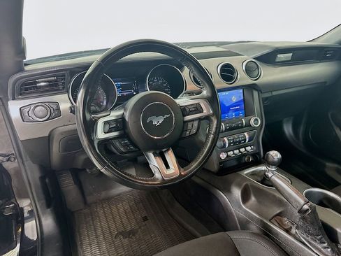 Used 2022 Ford Mustang GT RWD image 9