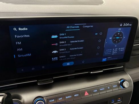 Used 2024 Hyundai Kona SEL FWD image 31