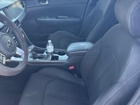 Used 2019 Kia Optima LX FWD image 6