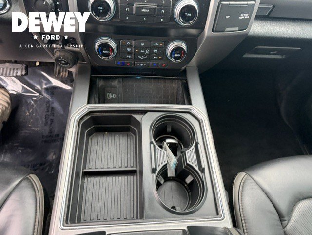 Used 2020 Ford F450 Platinum w/ FX4 Off-Road Package AWD/4WD image 28