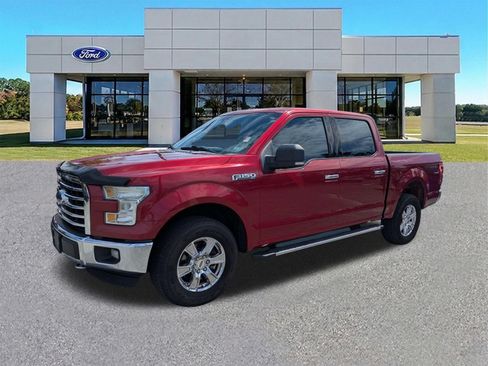 Used 2016 Ford F150 XLT w/ Equipment Group 302A Luxury AWD/4WD image 4