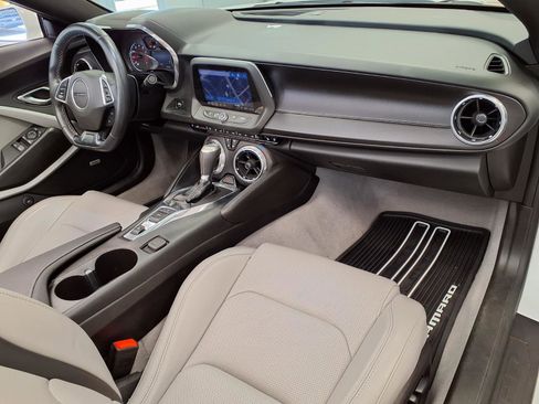 Used 2019 Chevrolet Camaro LT w/ RS Package RWD image 9